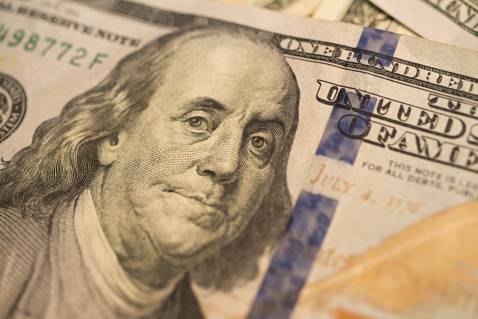 Coinbase offers $219,000 to machine learning engineers